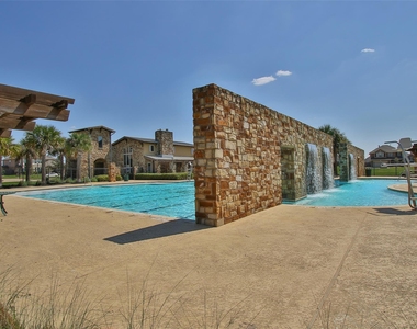 16007 David Hill Lane - Photo Thumbnail 31