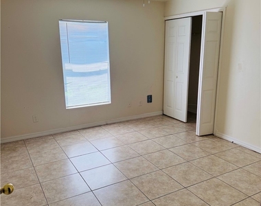 4743 14th Street Sw - Photo Thumbnail 7