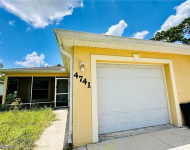 4743 14th Street Sw - Photo Thumbnail 1