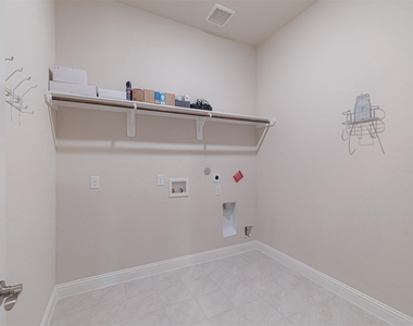 1803 Pepper Grove Lane - Photo Thumbnail 23