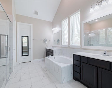 1803 Pepper Grove Lane - Photo Thumbnail 14
