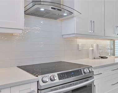 693 105th Avenue N - Photo Thumbnail 24