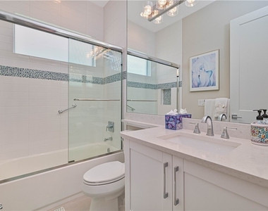 693 105th Avenue N - Photo Thumbnail 43