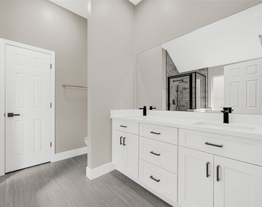 16111 Blue Mesa Ridge Drive - Photo Thumbnail 15