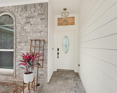16111 Blue Mesa Ridge Drive - Photo Thumbnail 2