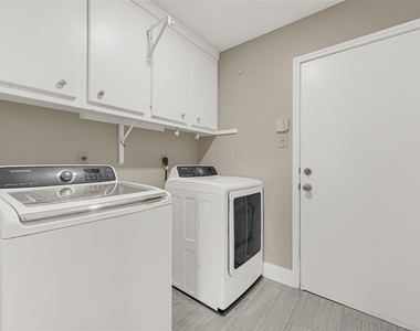 16111 Blue Mesa Ridge Drive - Photo Thumbnail 12