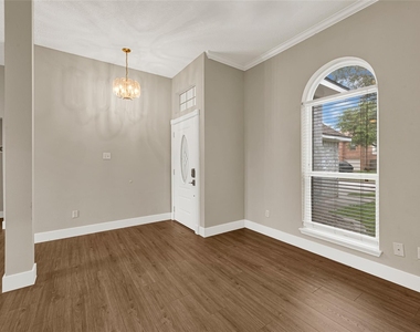 16111 Blue Mesa Ridge Drive - Photo Thumbnail 6