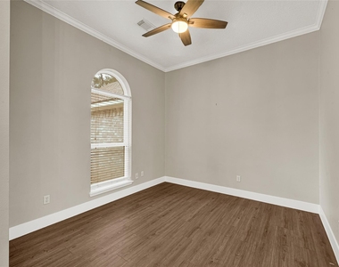 16111 Blue Mesa Ridge Drive - Photo Thumbnail 11