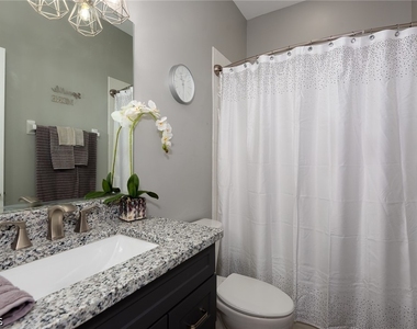 15430 Bellamar Circle - Photo Thumbnail 12