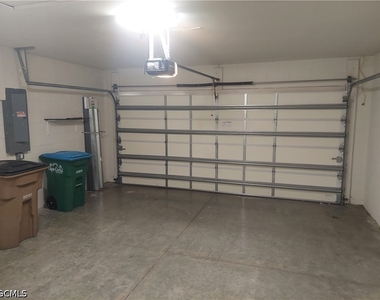 326 Sw 24th Place - Photo Thumbnail 18