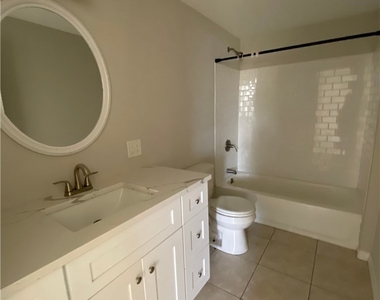 11310 Linda Loma Drive - Photo Thumbnail 7