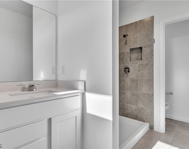 1424 Weeping Willow Court - Photo Thumbnail 5