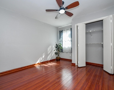 11414 Chariot Drive - Photo Thumbnail 11