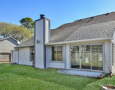 11414 Chariot Drive - Photo Thumbnail 29