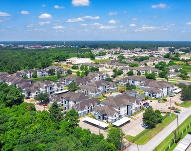 17111 Hafer Road - Photo Thumbnail 5