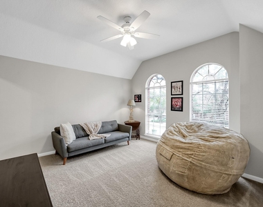 31 E Amberglow Circle - Photo Thumbnail 28