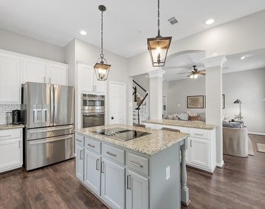31 E Amberglow Circle - Photo Thumbnail 18