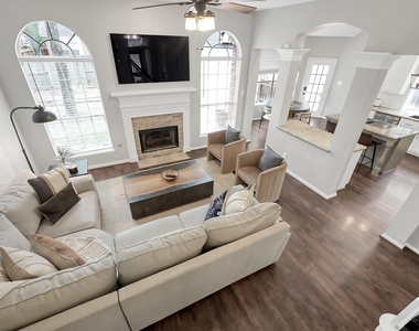 31 E Amberglow Circle - Photo Thumbnail 23