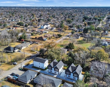 5130 Clover Street - Photo Thumbnail 5