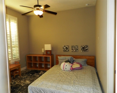 4419 Montcliff Bend Court - Photo Thumbnail 4