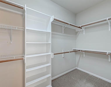 2111 Post Oak Court - Photo Thumbnail 22