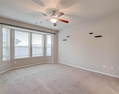 2111 Post Oak Court - Photo Thumbnail 18