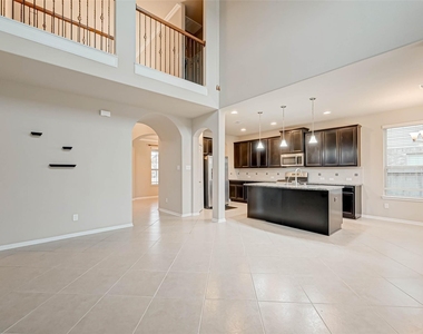 2111 Post Oak Court - Photo Thumbnail 7