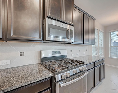 2111 Post Oak Court - Photo Thumbnail 11