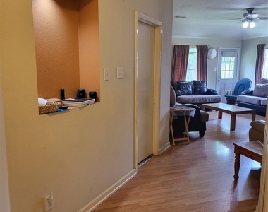 17314 Glenmorris Drive - Photo Thumbnail 4