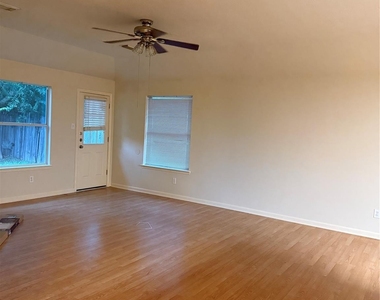 17314 Glenmorris Drive - Photo Thumbnail 21
