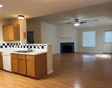 17314 Glenmorris Drive - Photo Thumbnail 11