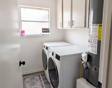 11662 Sagewind Drive - Photo Thumbnail 12