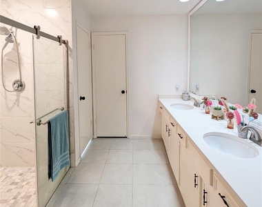 11662 Sagewind Drive - Photo Thumbnail 8