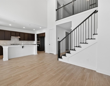 3222 Kindred Way - Photo Thumbnail 8