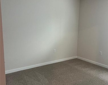532 Ilaria Court - Photo Thumbnail 16