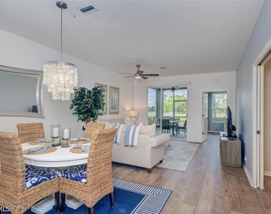 8223 Parkstone Place - Photo Thumbnail 6