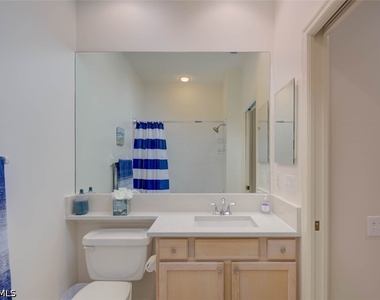 8223 Parkstone Place - Photo Thumbnail 23
