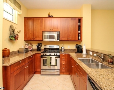 9224 Campanile Circle - Photo Thumbnail 27