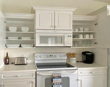 2790 Cypress Trace Circle - Photo Thumbnail 9