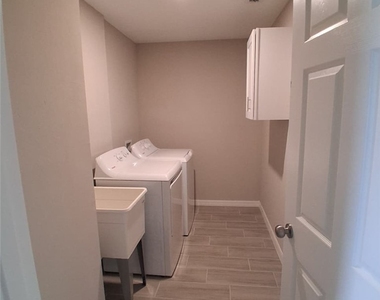 357 Grant Boulevard - Photo Thumbnail 26