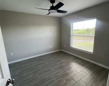 357 Grant Boulevard - Photo Thumbnail 17