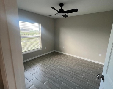 357 Grant Boulevard - Photo Thumbnail 19