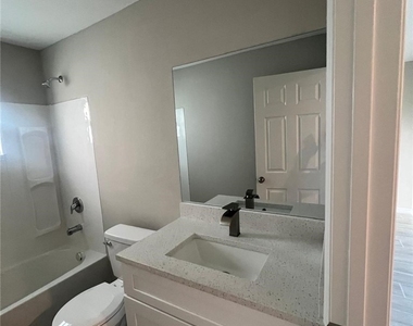 357 Grant Boulevard - Photo Thumbnail 18