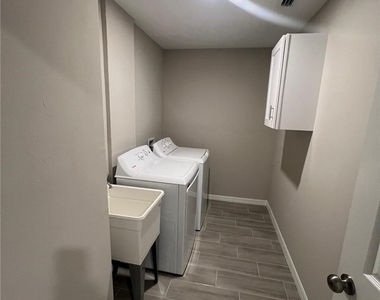 357 Grant Boulevard - Photo Thumbnail 20
