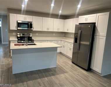 357 Grant Boulevard - Photo Thumbnail 25