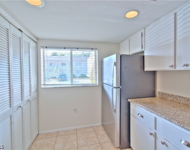 2385 Naples Trace Circle - Photo Thumbnail 5