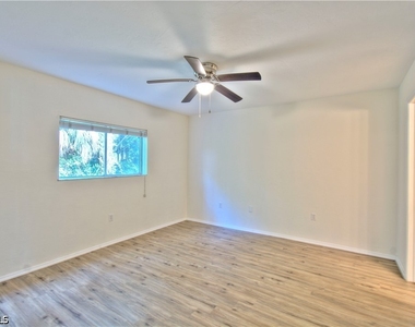 2385 Naples Trace Circle - Photo Thumbnail 20