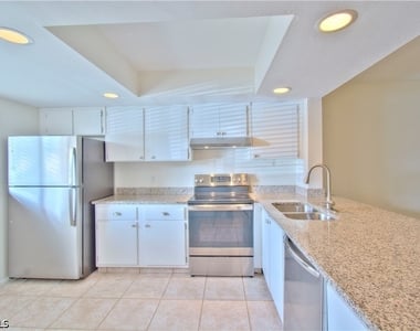 2385 Naples Trace Circle - Photo Thumbnail 3