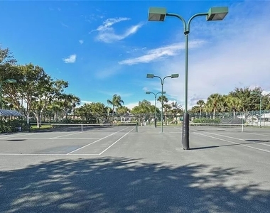 3029 Driftwood Way - Photo Thumbnail 18