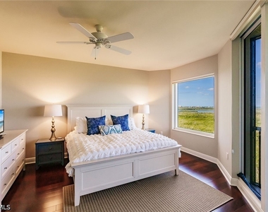 1065 Borghese Lane - Photo Thumbnail 12
